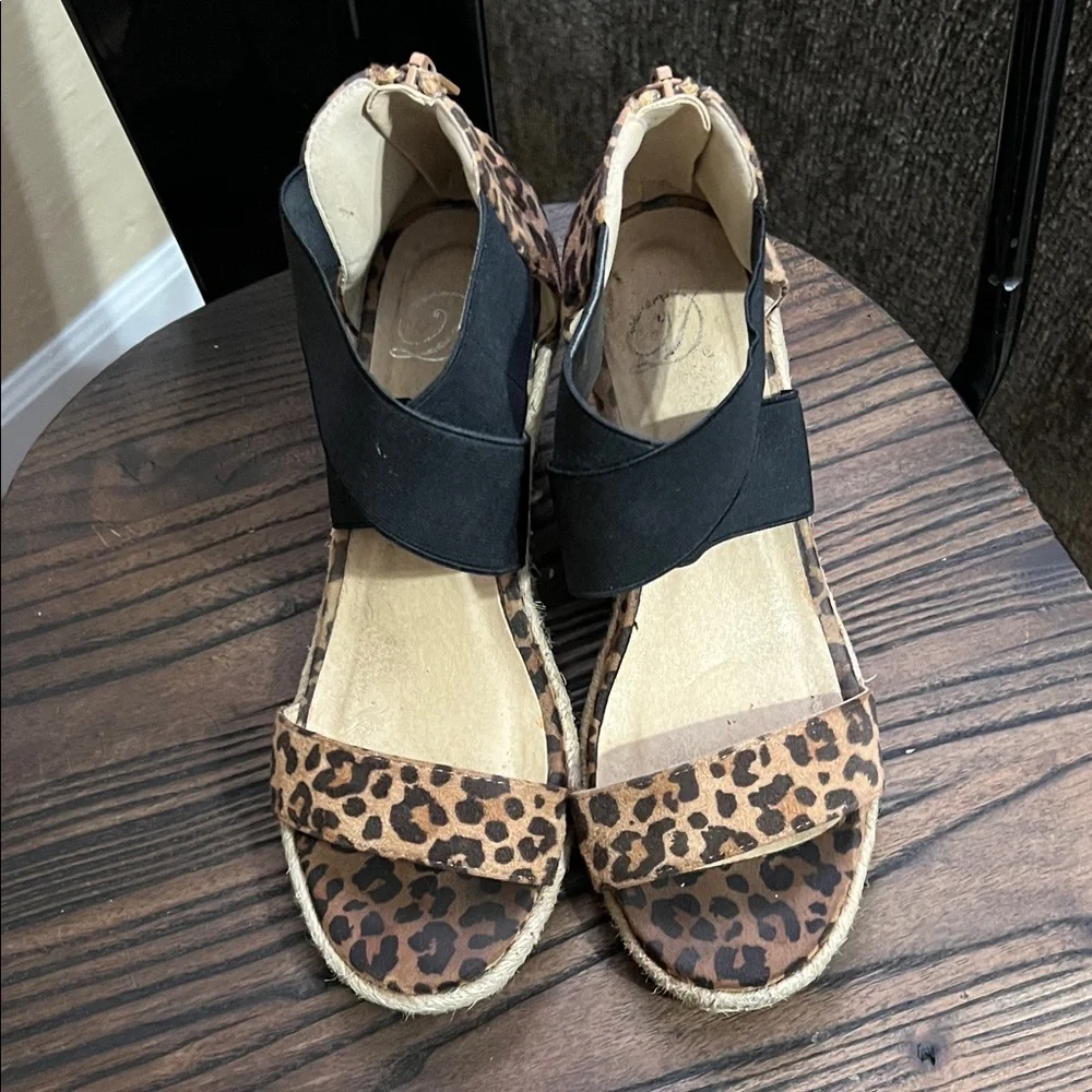 Leopard Print Espadrille Sandals with Black Straps - Picture 6 of 6